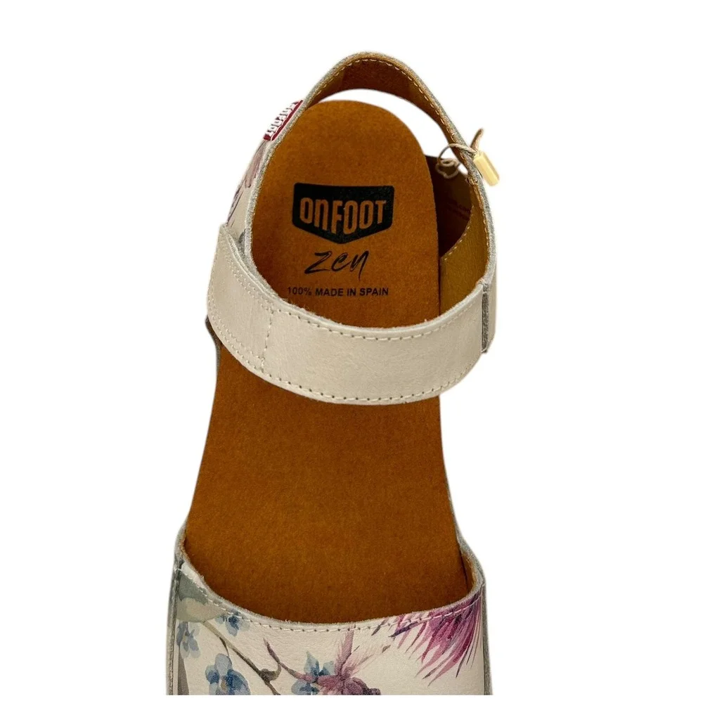 Onfoot Womens‎ Open Toe Leather Sandals Size 9/41 Beige/Multicolor Floral Print